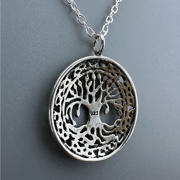 Sterling Silver Round Tree of Life Pendant Necklace - Picture 5 of 7
